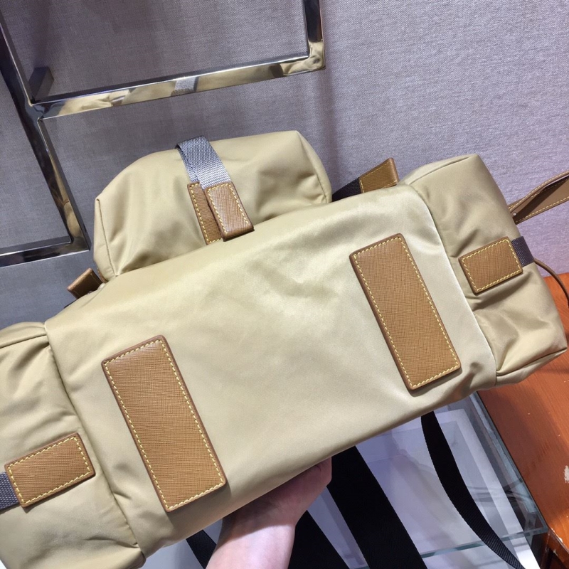 Pra*a backpacks